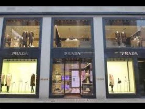 lara pallard prada|Prada Bond Street London Not Treating Customers With Due.